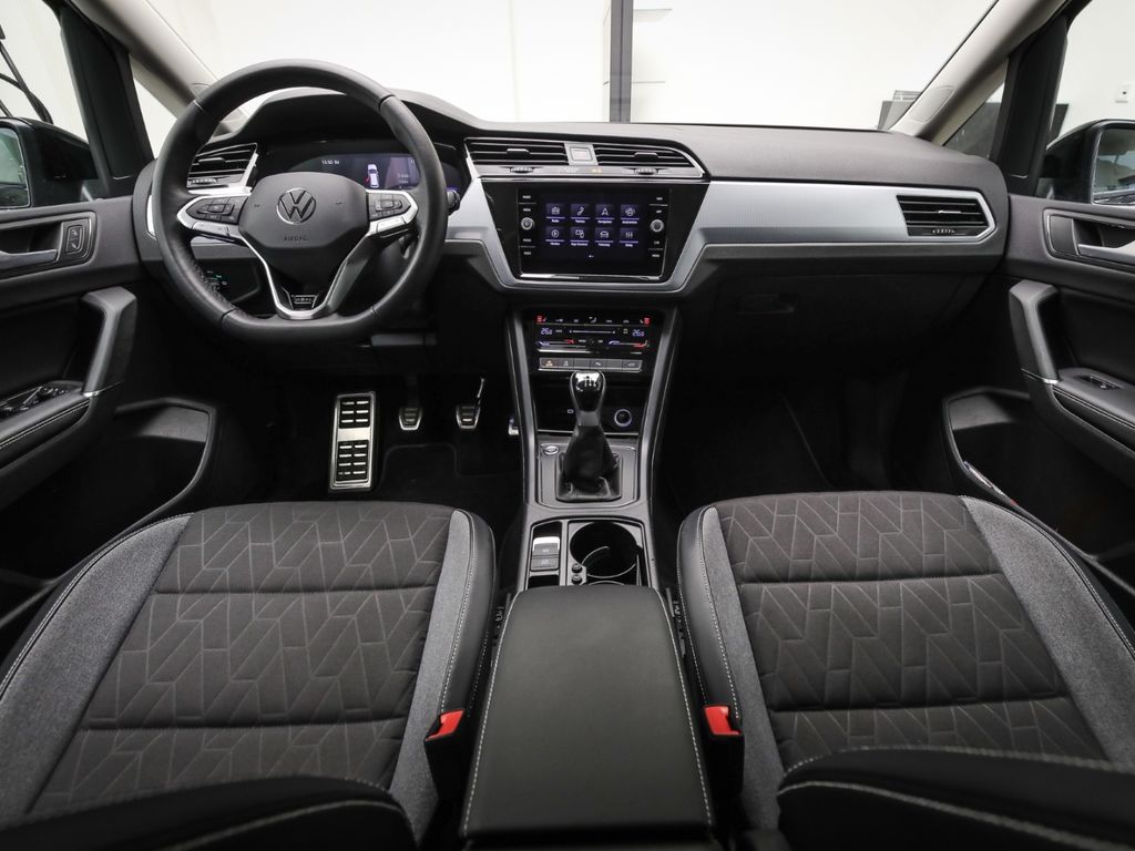 Volkswagen Touran 2025