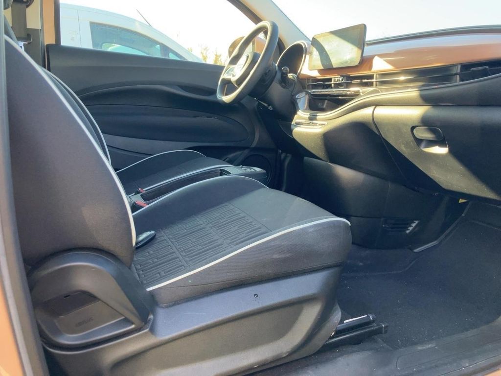 Fiat 500e 2023