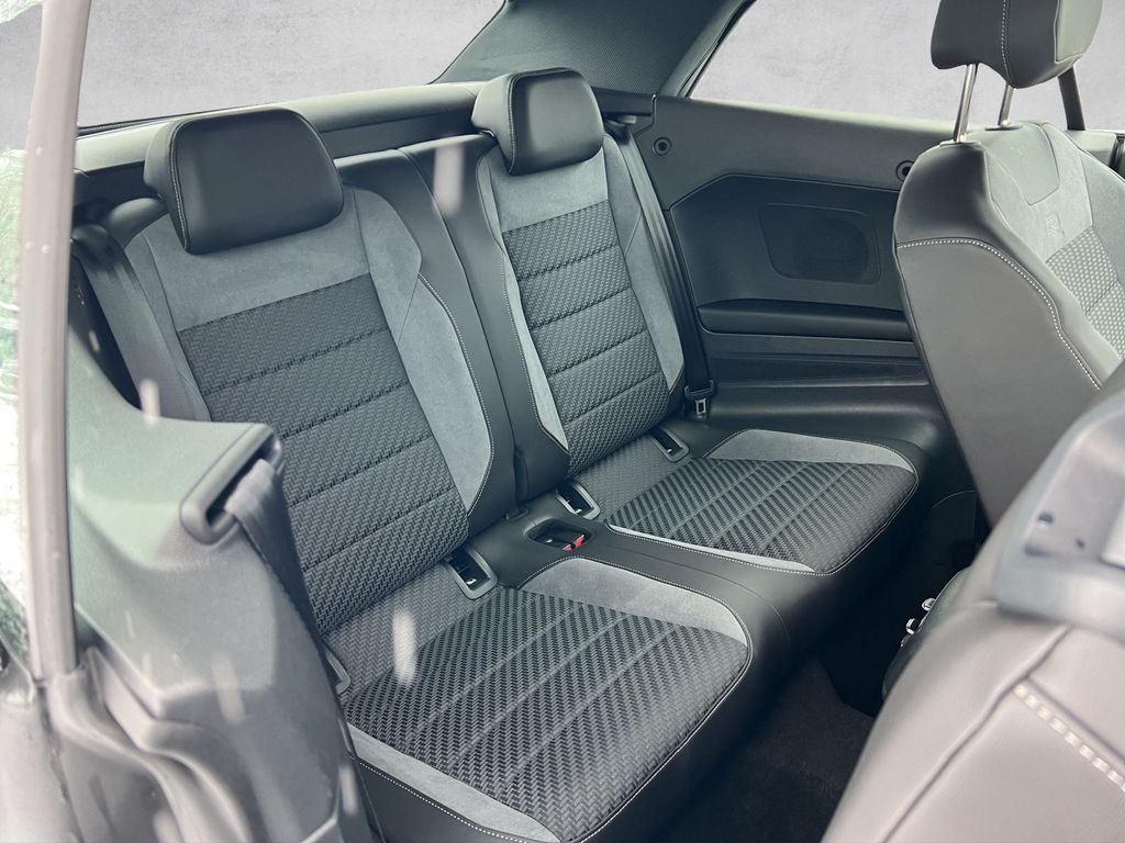 Volkswagen T-Roc 2024