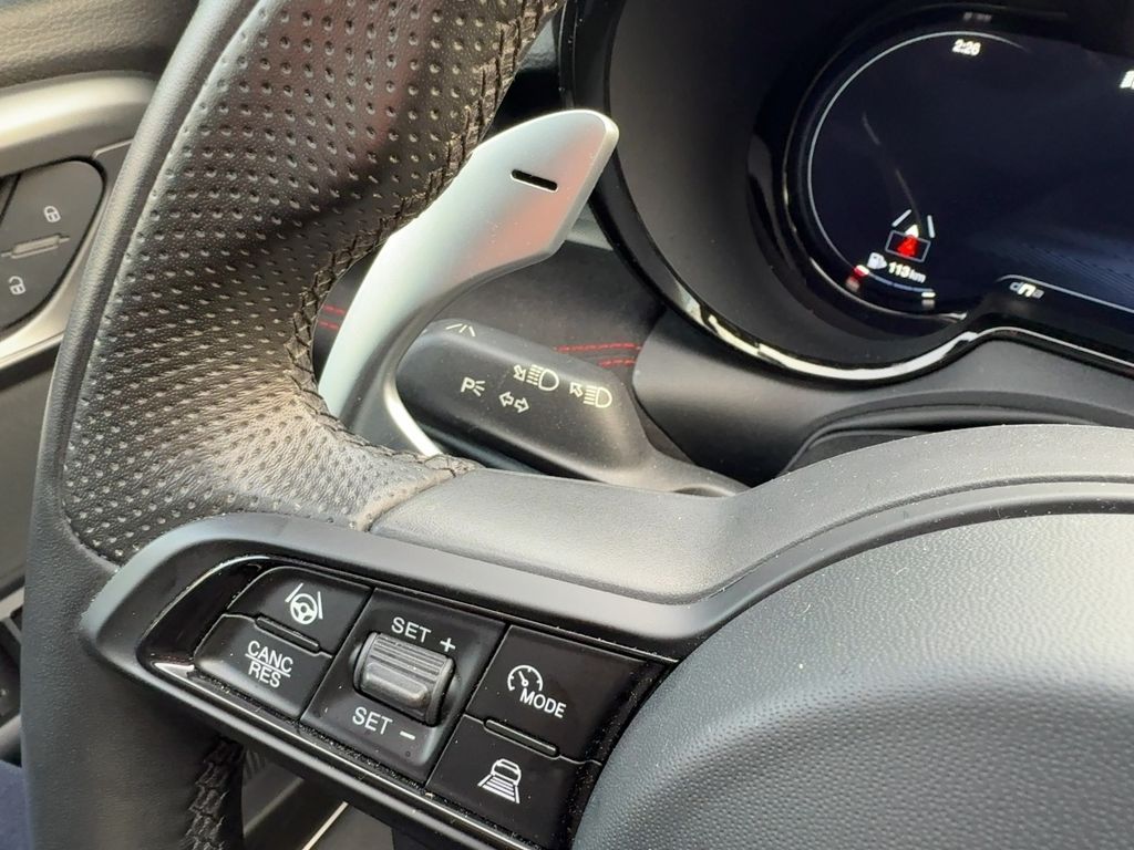 Alfa Romeo Tonale 2023