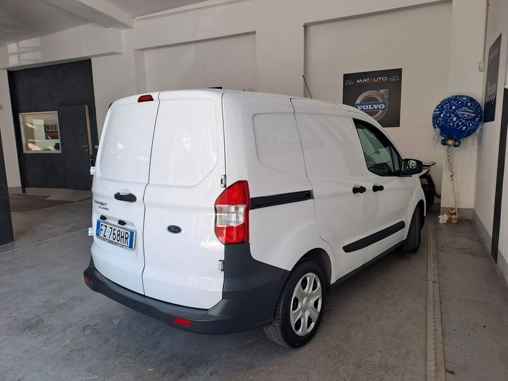 Ford Transit Courier 2019