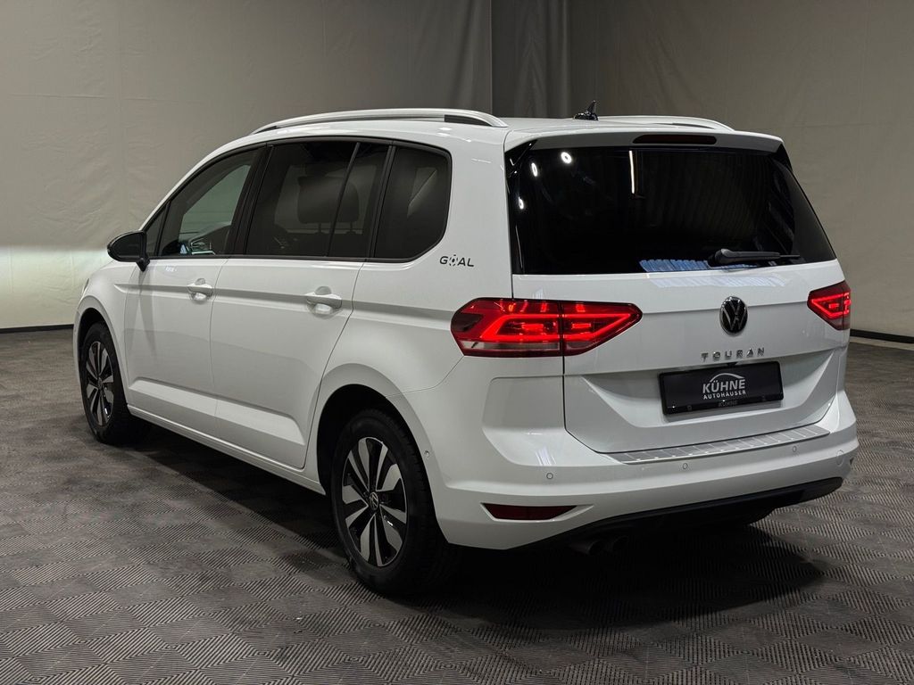 Volkswagen Touran 2025