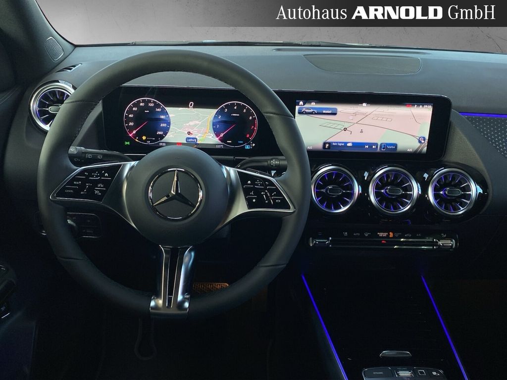 Mercedes-Benz GLA 180 2025