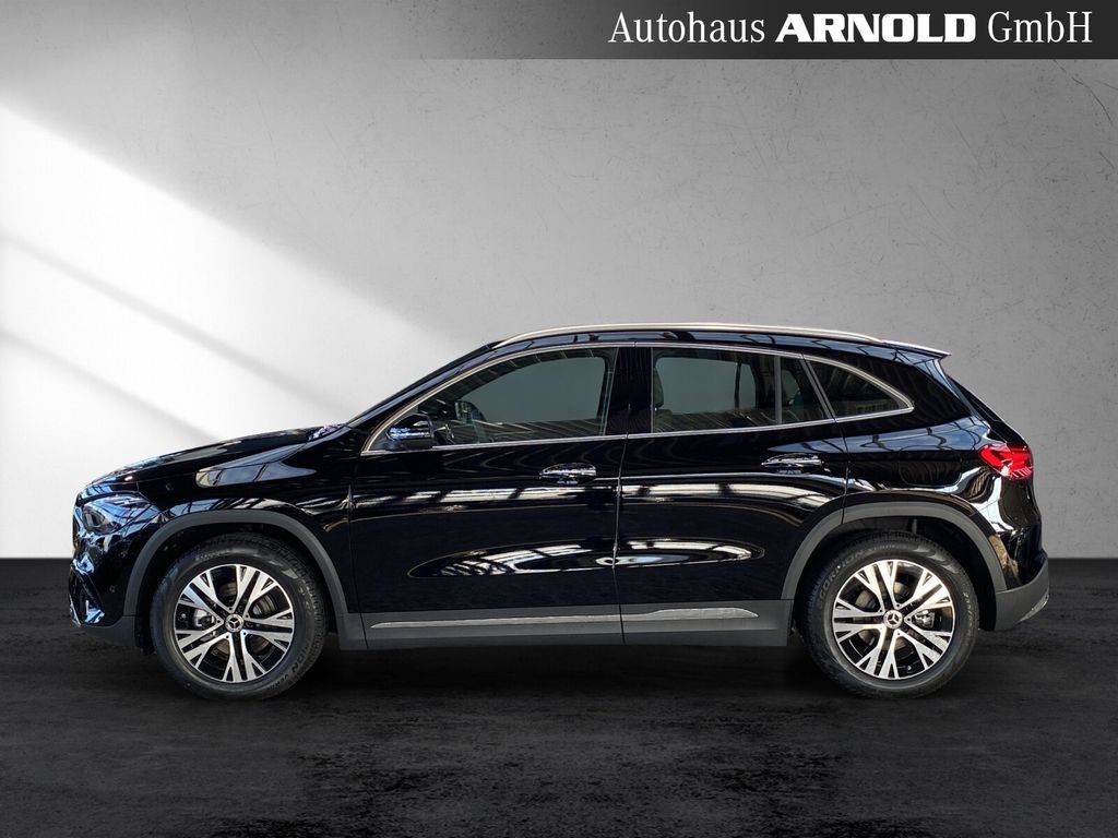 Mercedes-Benz GLA 180 2025