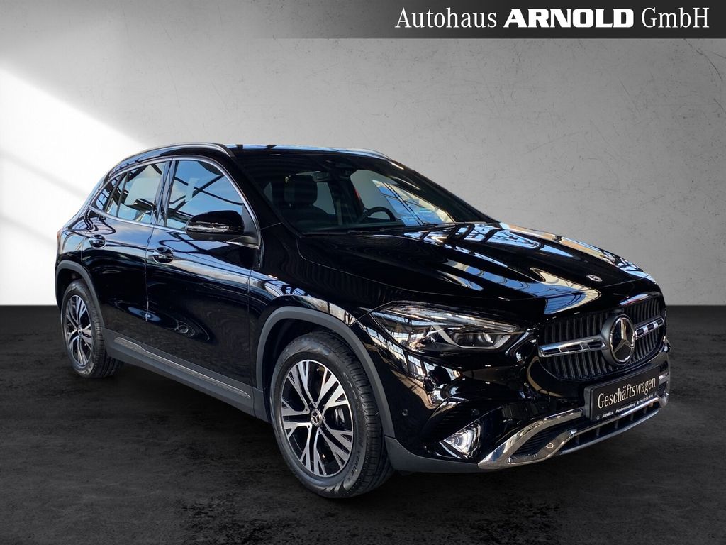 Mercedes-Benz GLA 180 2025