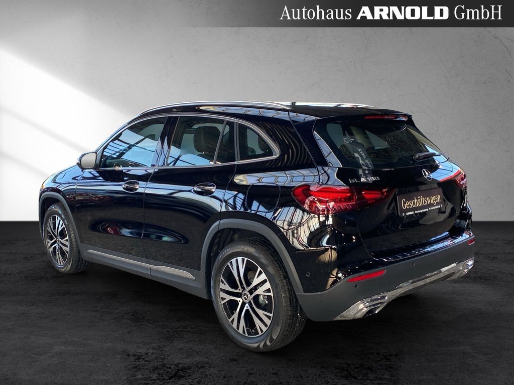 Mercedes-Benz GLA 180 2025