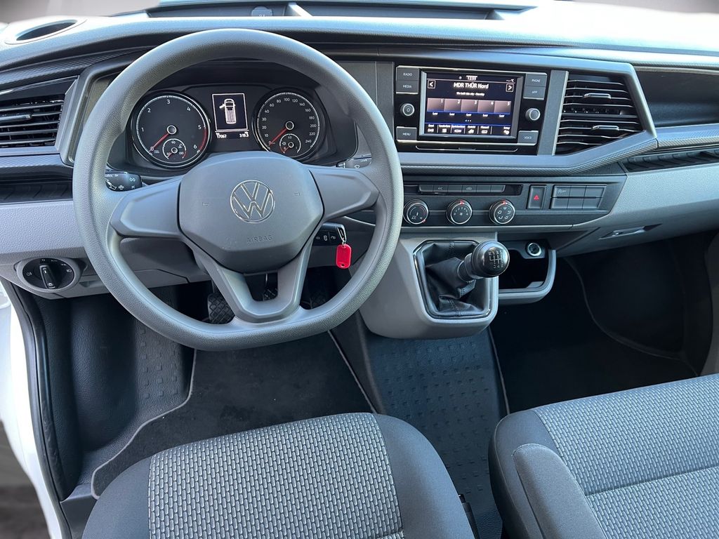 Volkswagen T6 Transporter 2024