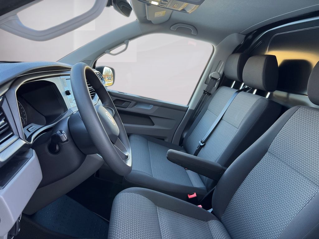Volkswagen T6 Transporter 2024