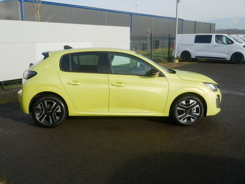 Peugeot 208 2025