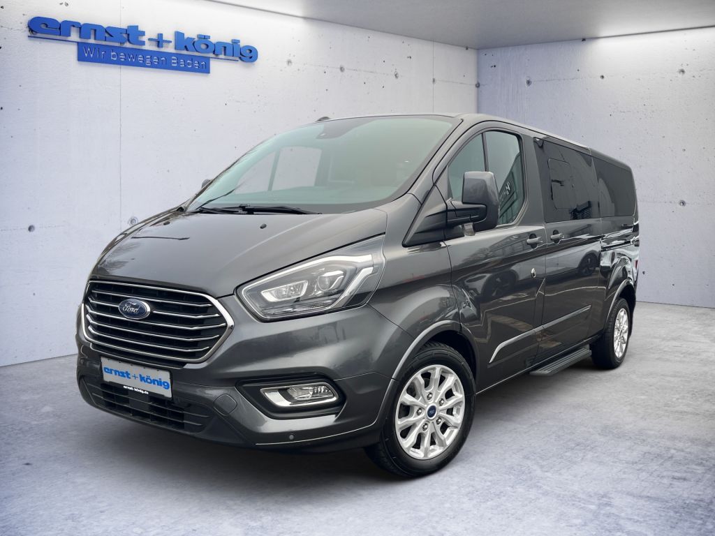 Ford Tourneo Custom 2022
