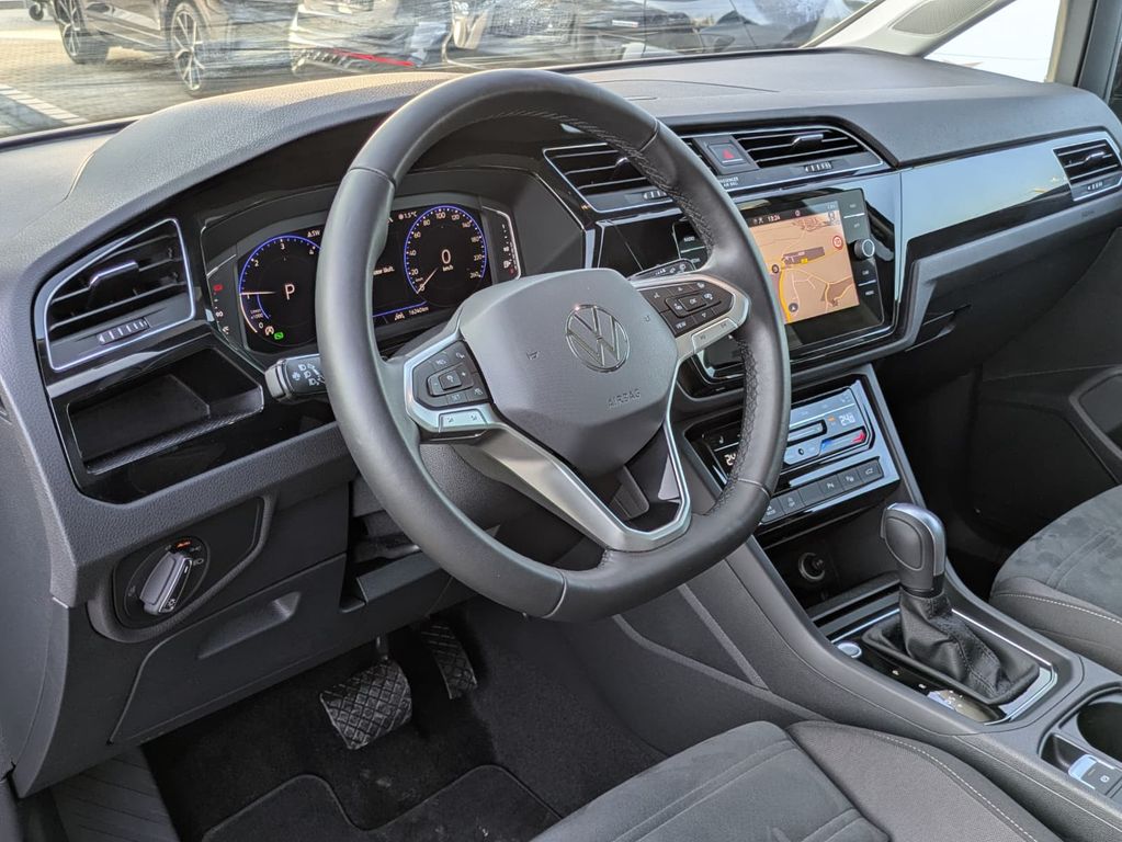 Volkswagen Touran 2025