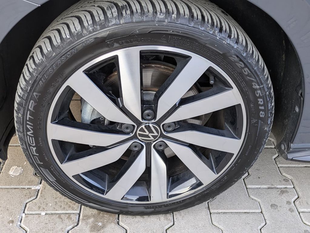 Volkswagen Touran 2025