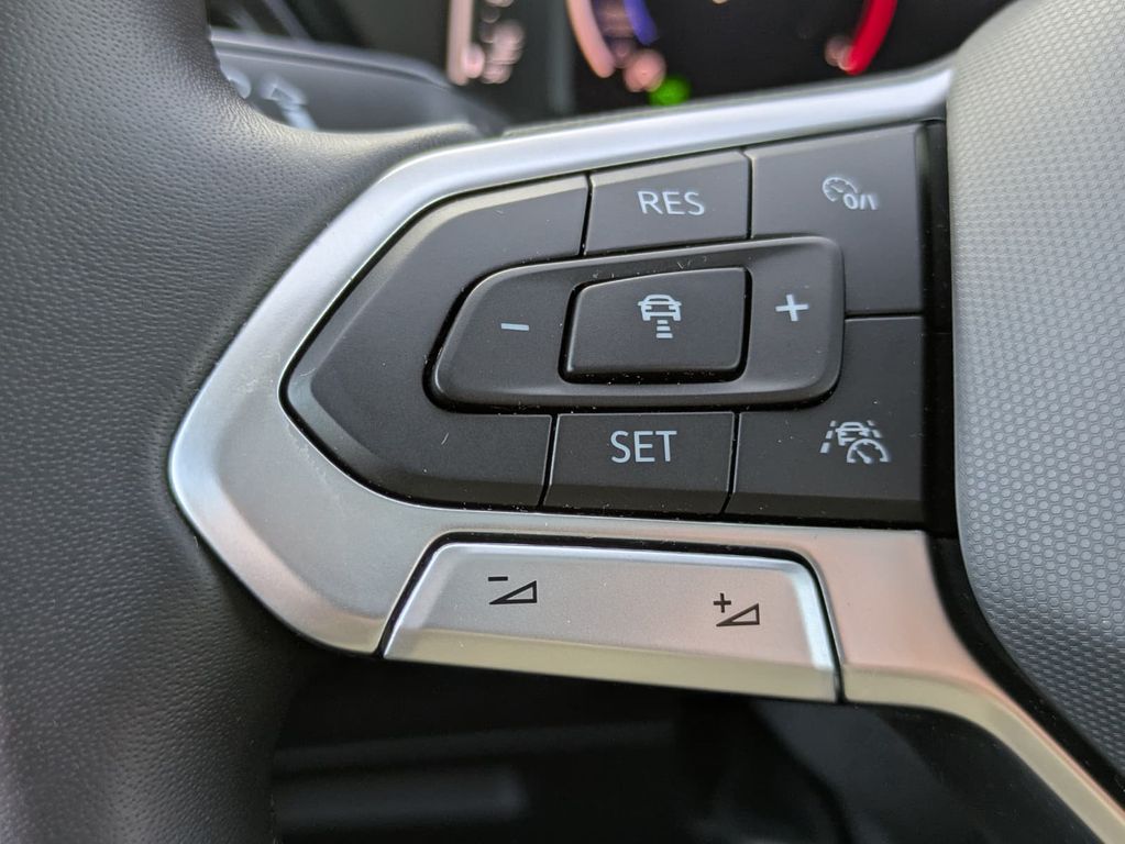 Volkswagen Touran 2025
