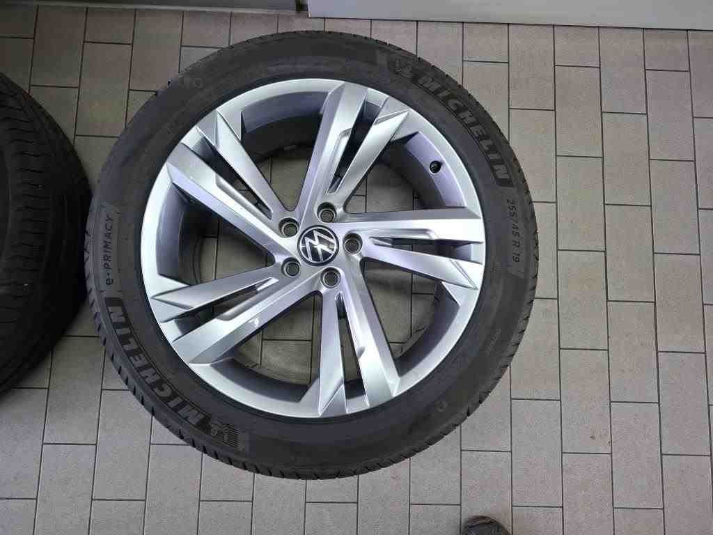 Volkswagen Tiguan 2021