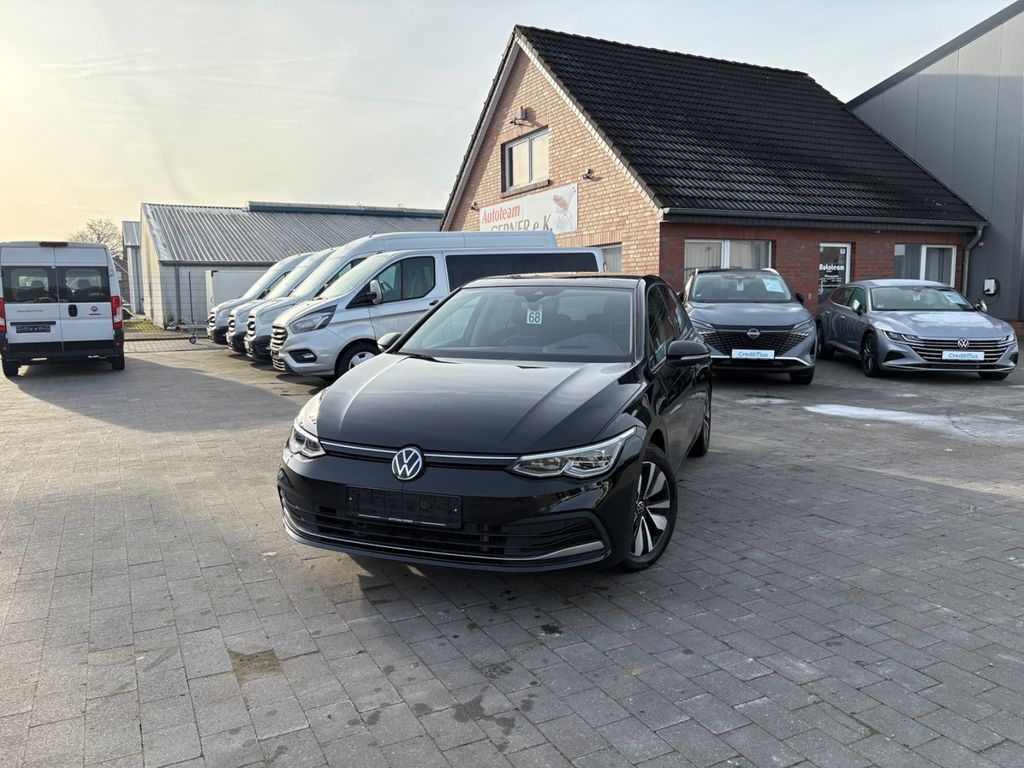 Volkswagen Golf 2023