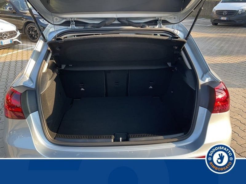 Mercedes-Benz A 180 2024