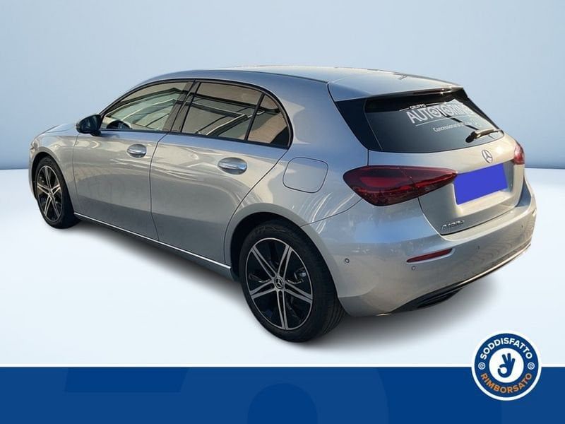 Mercedes-Benz A 180 2024