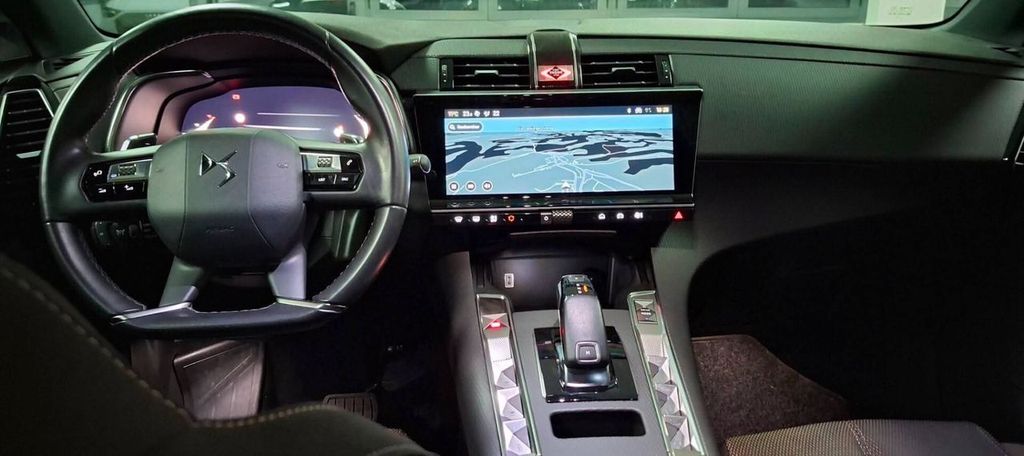 DS Automobiles DS7 (Crossback) 2023