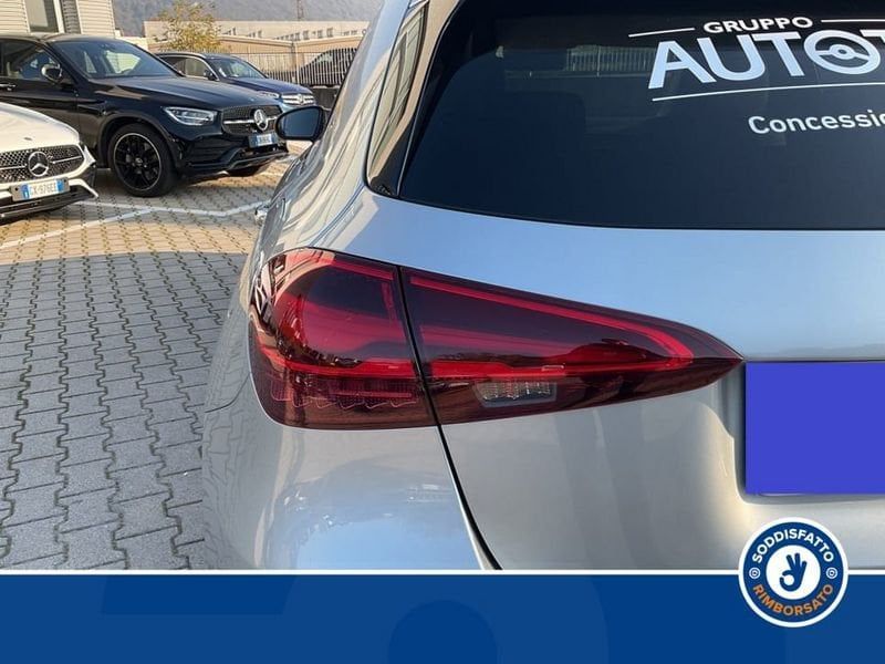 Mercedes-Benz A 180 2024