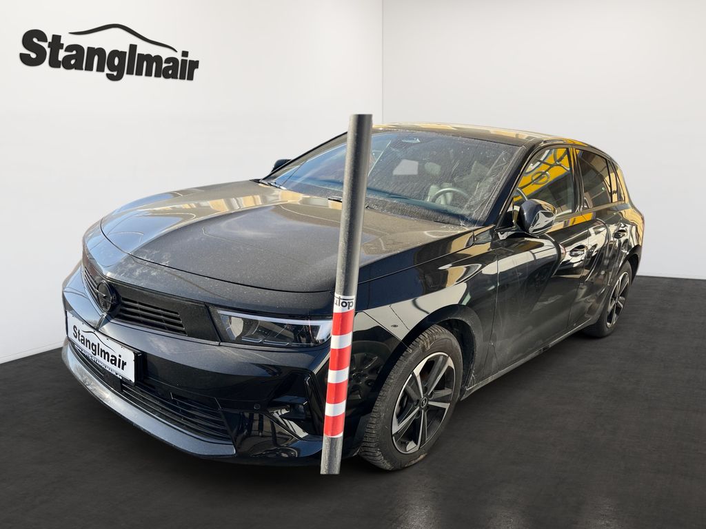 Opel Astra 2024