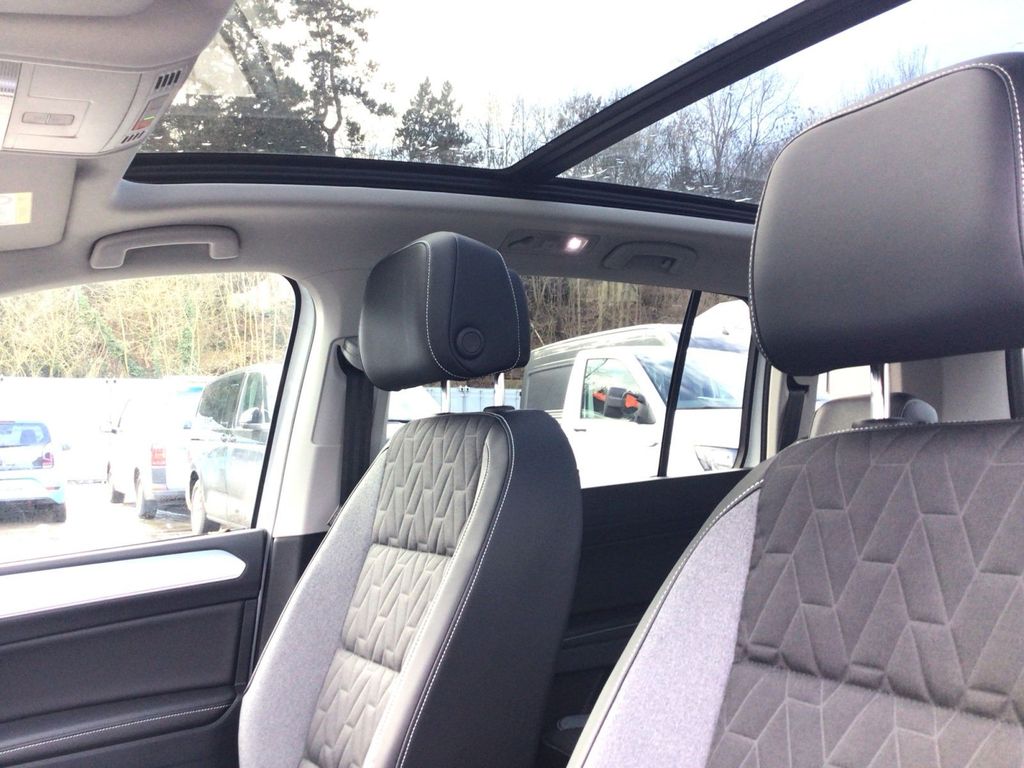 Volkswagen Touran 2025