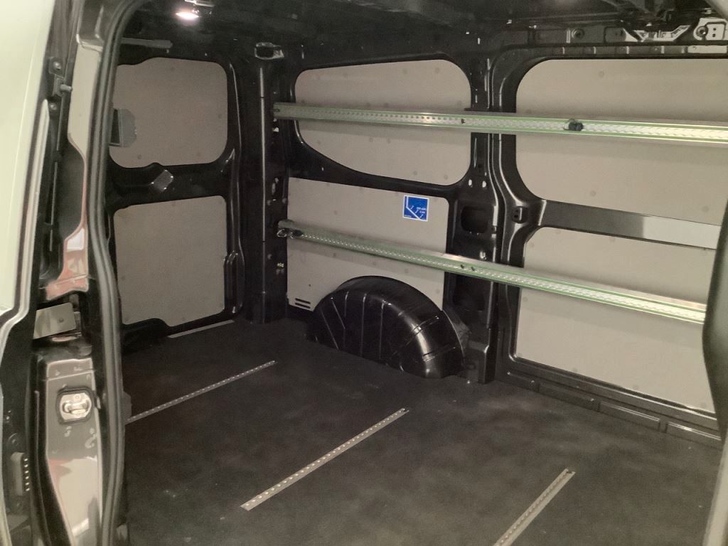 Ford Transit Custom 2024