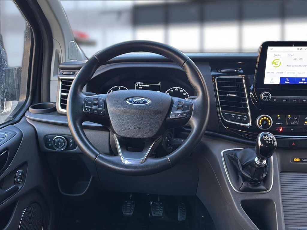 Ford Tourneo Custom 2021