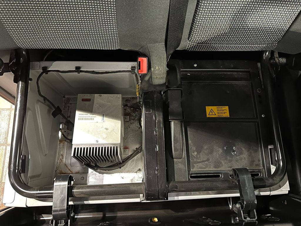 Mercedes-Benz Sprinter 2013