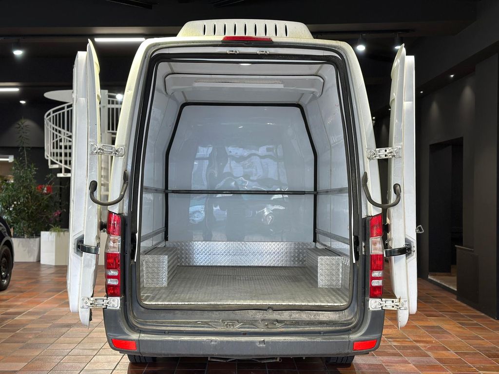 Mercedes-Benz Sprinter 2013