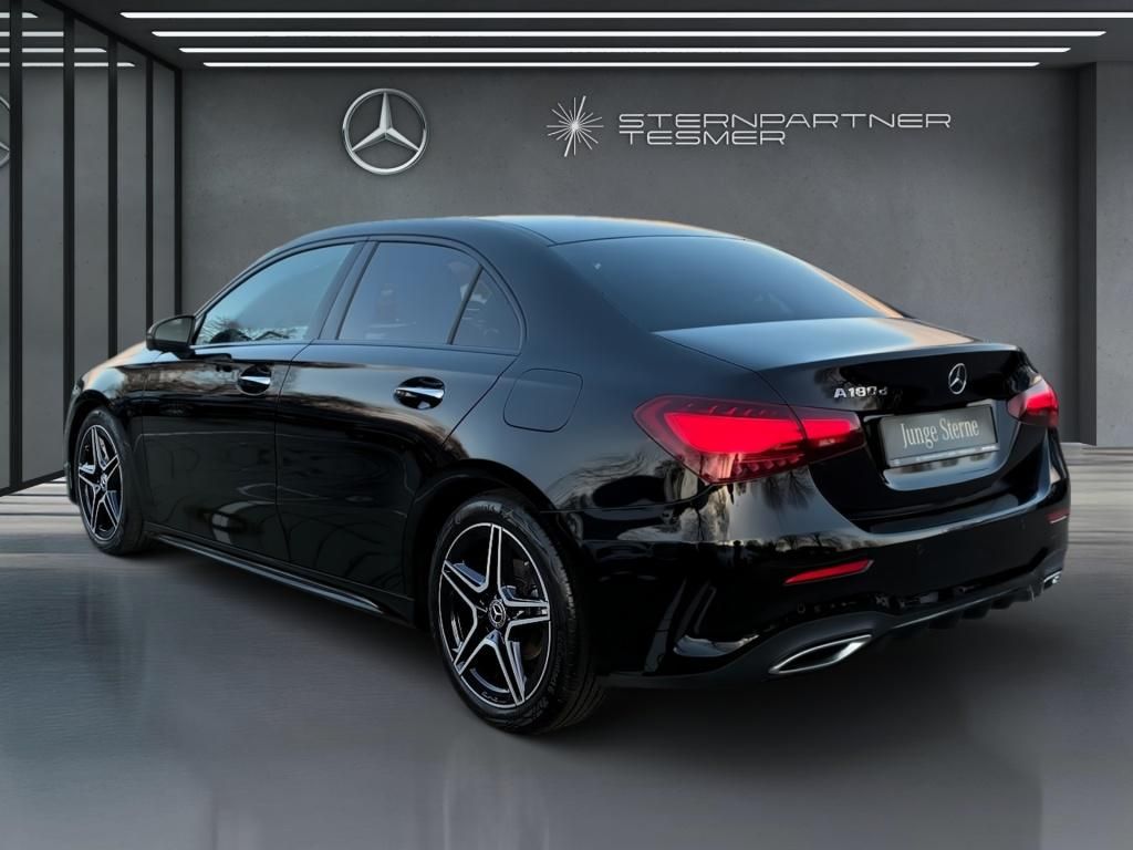 Mercedes-Benz A 180 2024