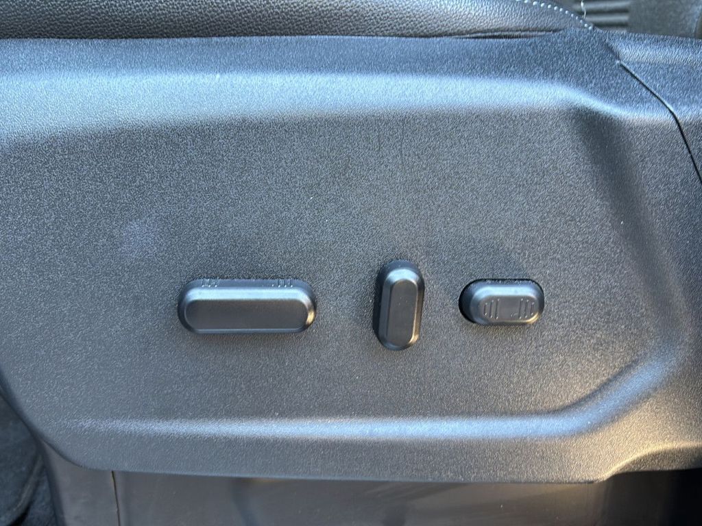 Ford Tourneo Custom 2021