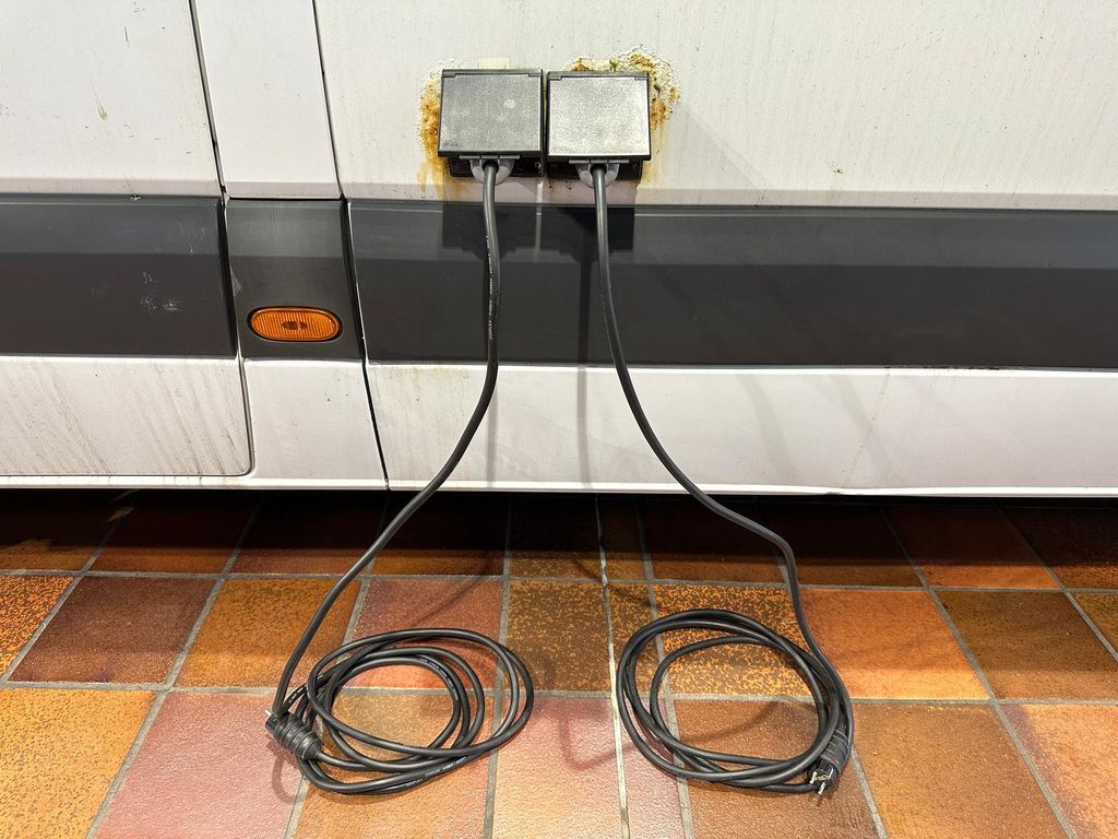 Mercedes-Benz Sprinter 2013