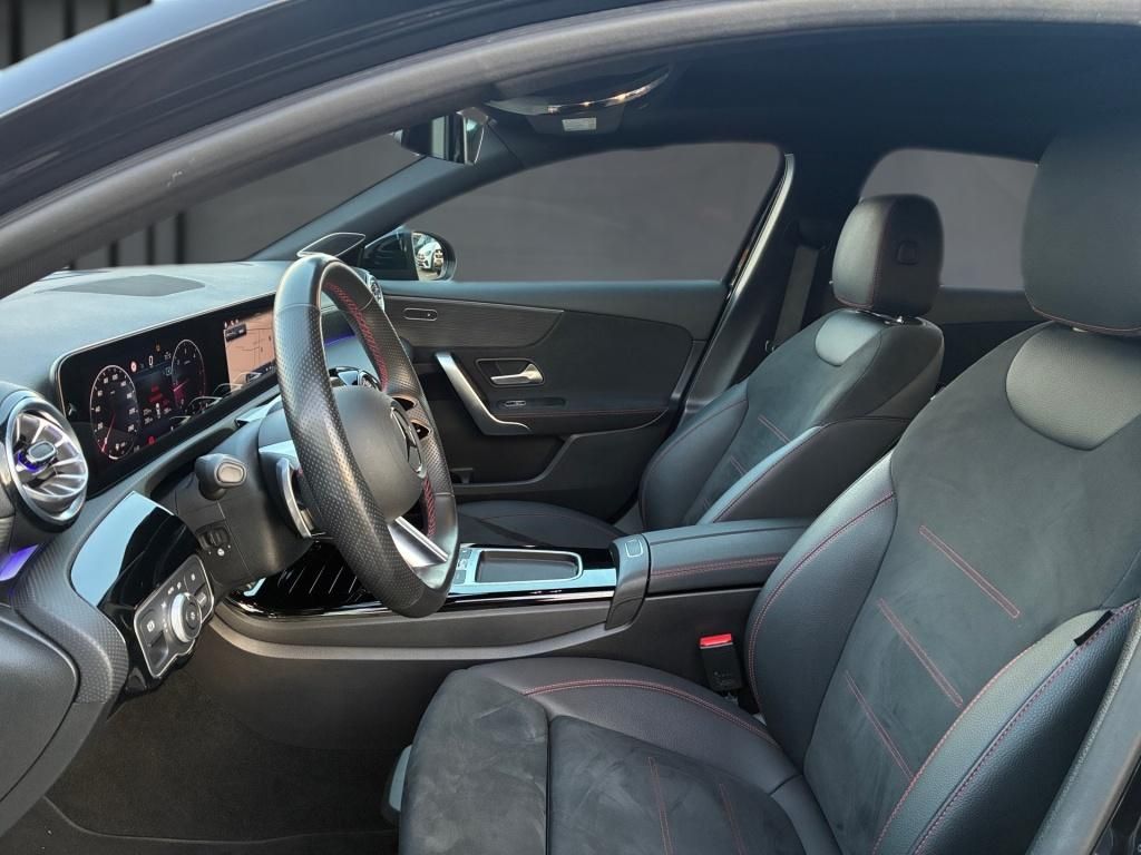 Mercedes-Benz A 180 2024