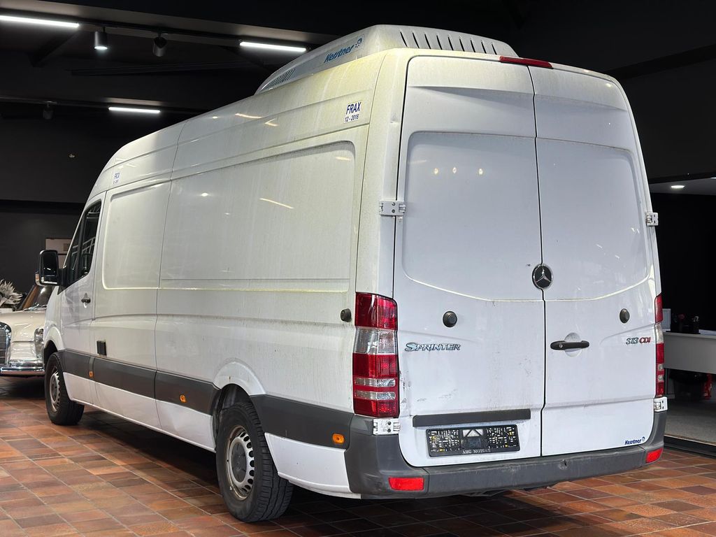 Mercedes-Benz Sprinter 2013