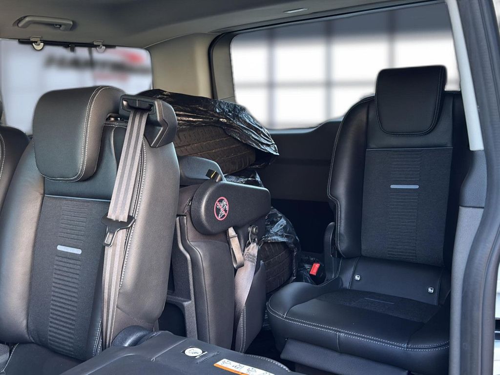 Ford Tourneo Custom 2021