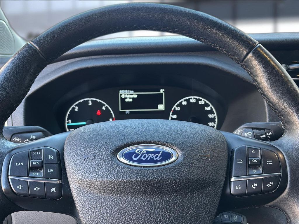 Ford Tourneo Custom 2021