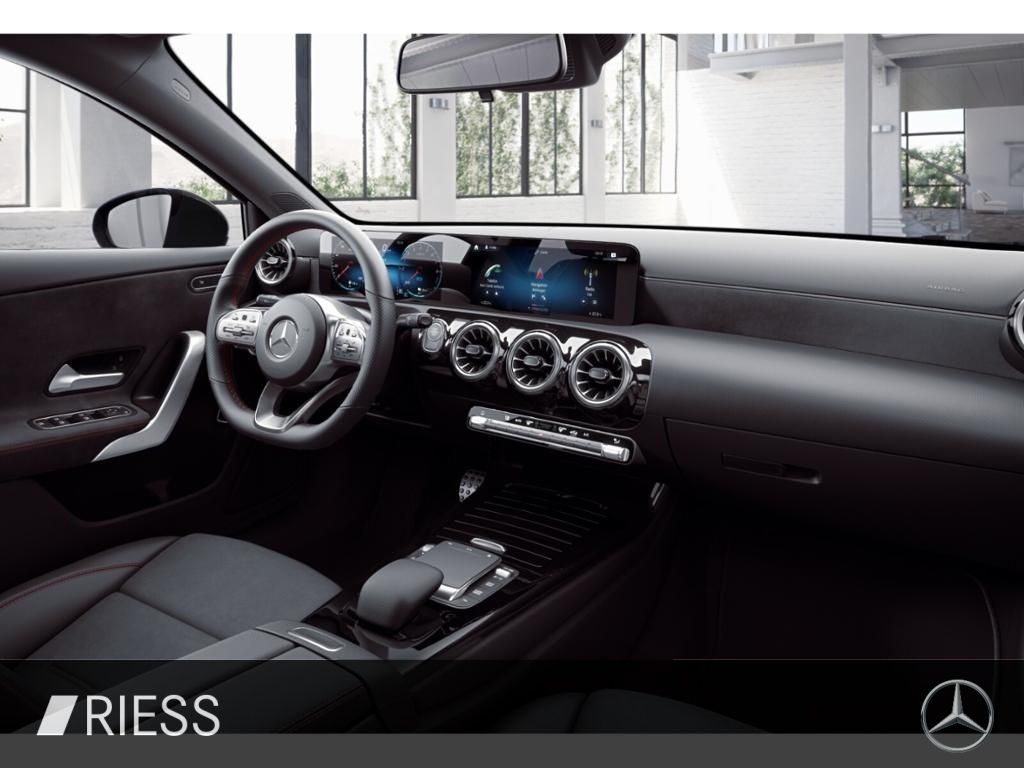 Mercedes-Benz A 250 2022