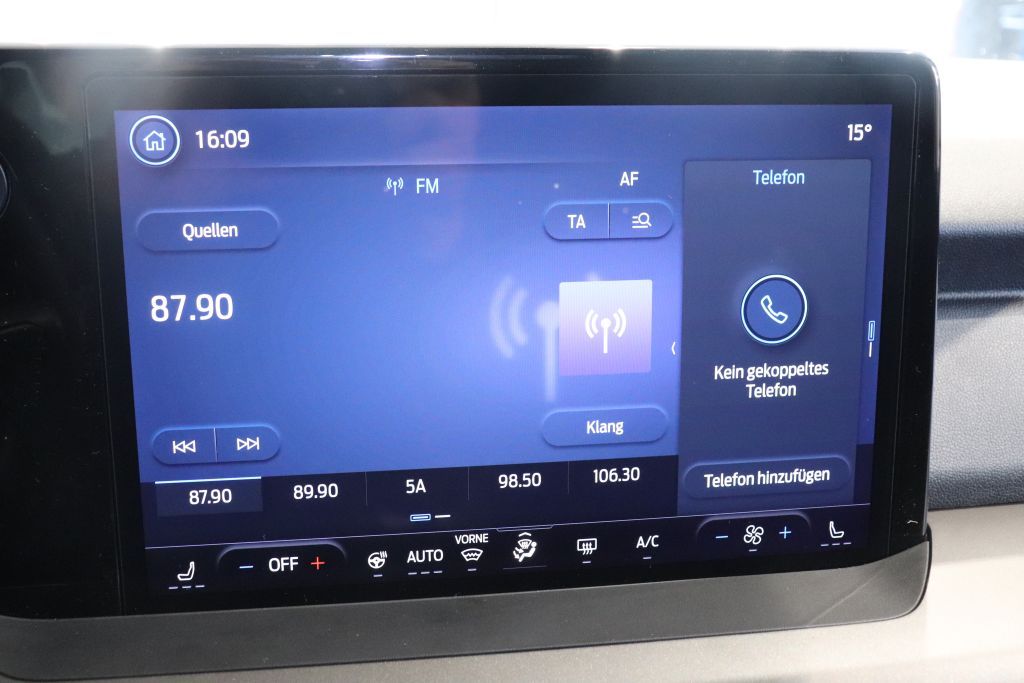 Ford Transit Courier 2025