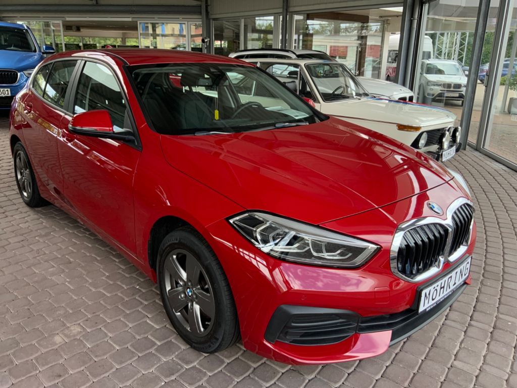 BMW 118 2021