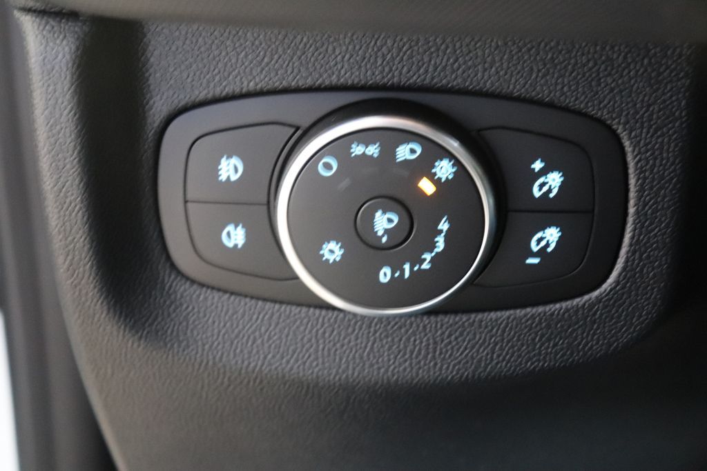 Ford Transit Courier 2025