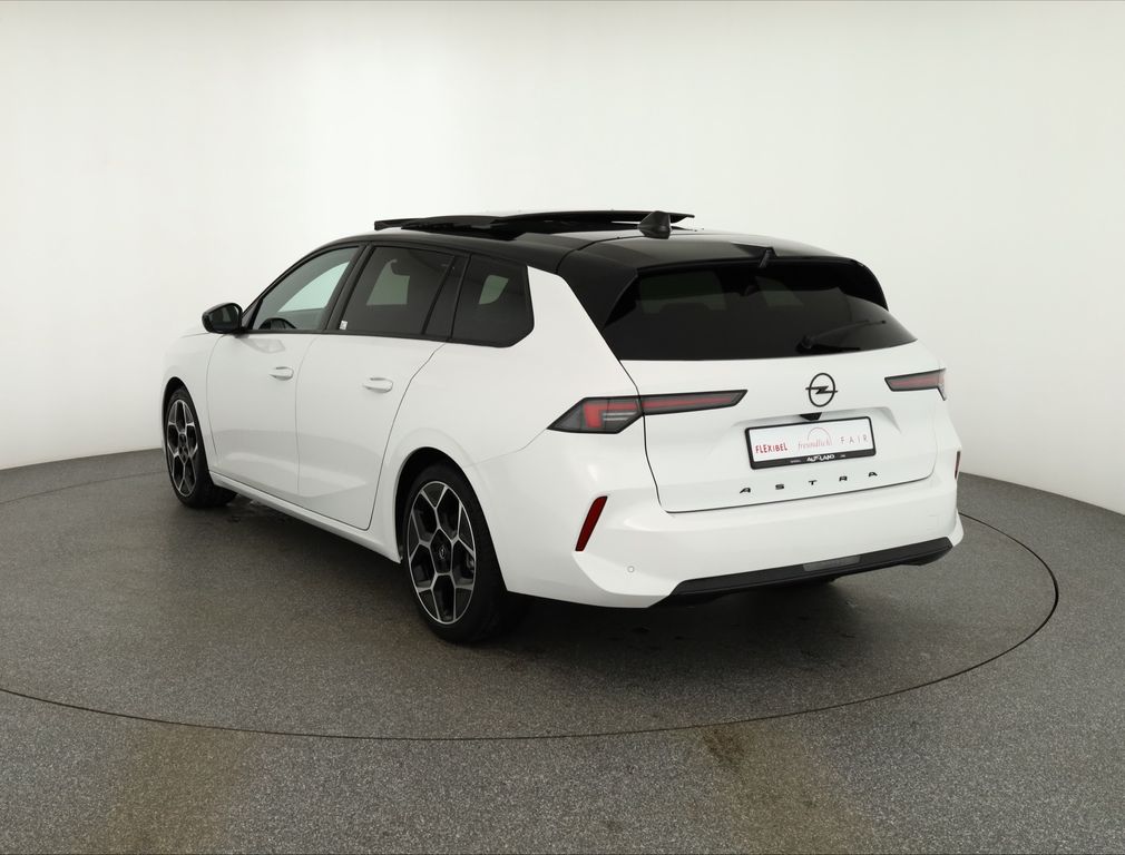 Opel Astra 2024