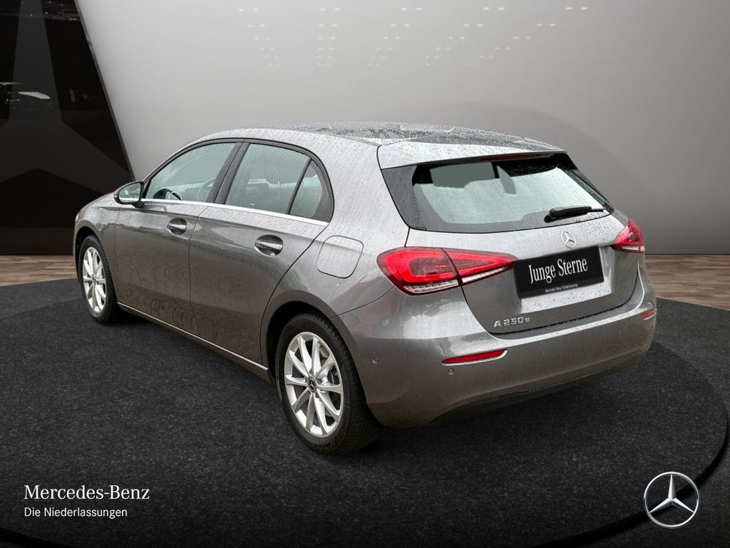 Mercedes-Benz A 250 2021