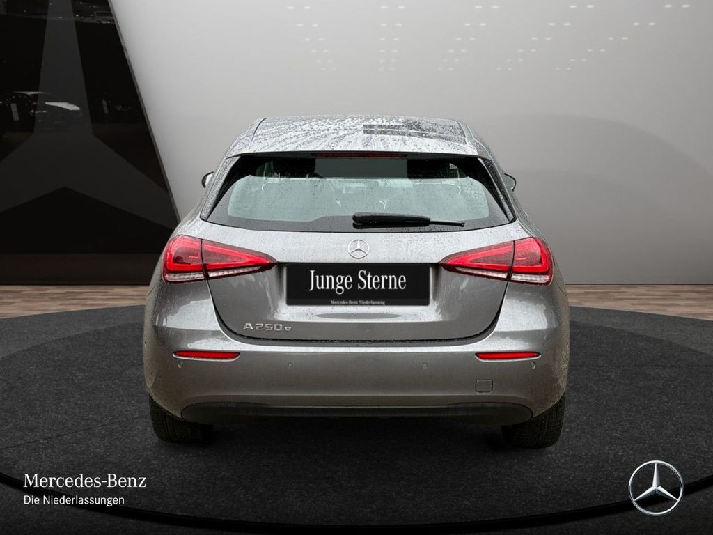 Mercedes-Benz A 250 2021