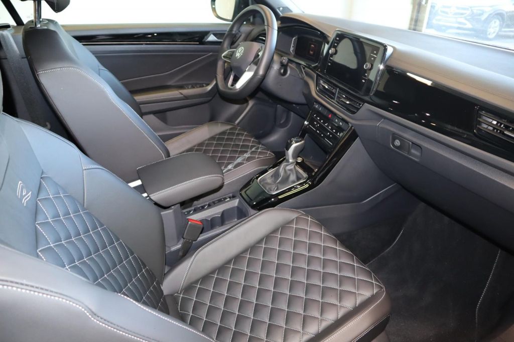 Volkswagen T-Roc 2025