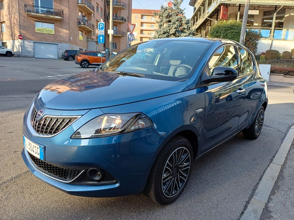 Lancia Ypsilon 2022
