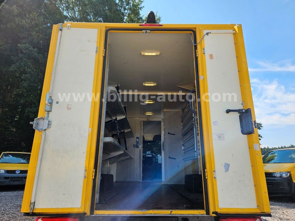 Mercedes-Benz Sprinter 2012