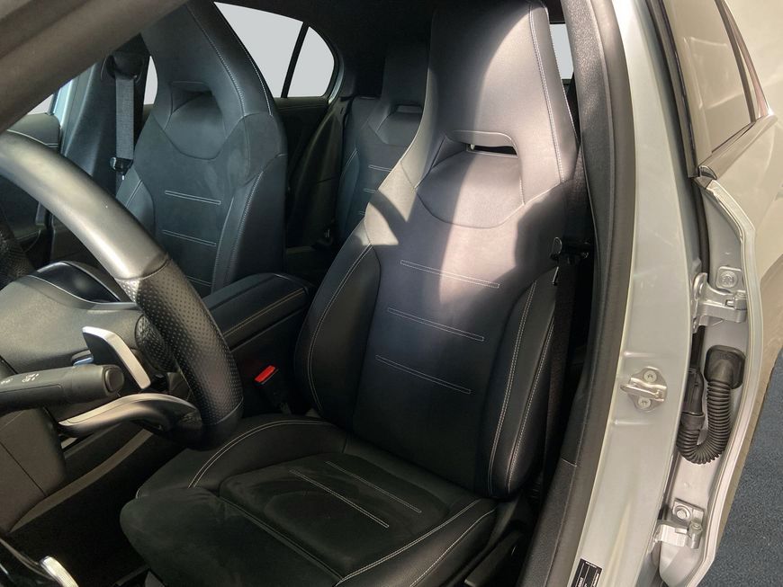 Mercedes-Benz A 250 2021