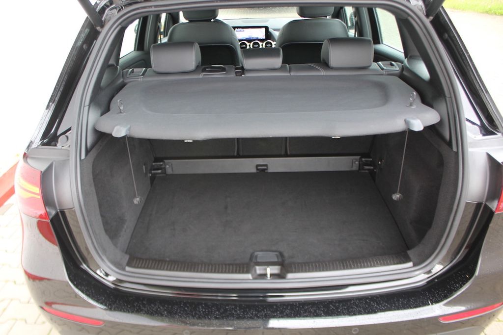 Mercedes-Benz B 180 2024