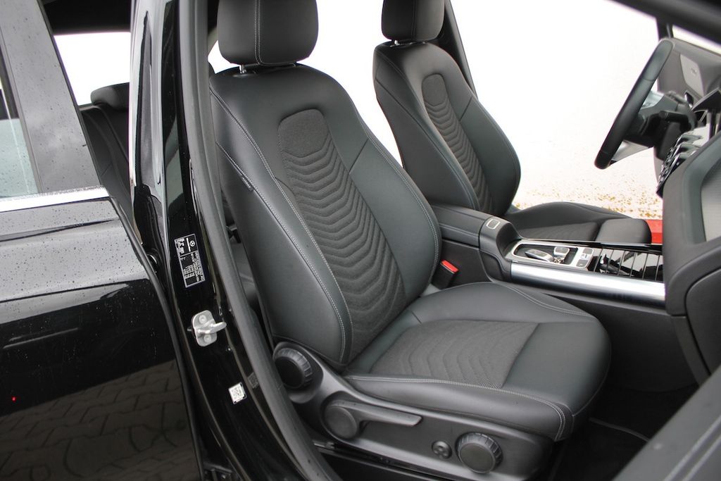 Mercedes-Benz B 180 2024