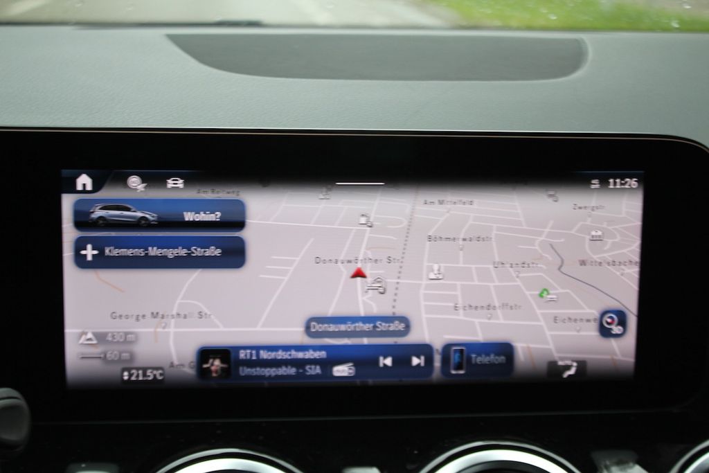 Mercedes-Benz B 180 2024